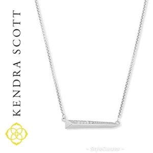🆕️ Kendra Scott Silver Crystal charm Elliot necklace